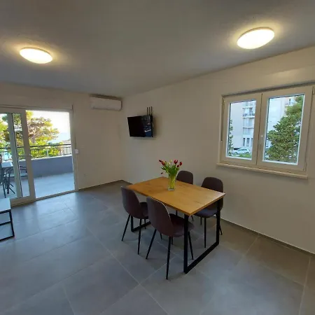 Apartman Neva *
