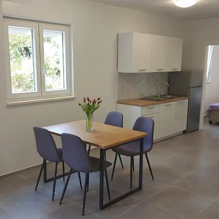 Apartament Neva Makarska