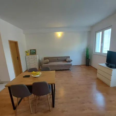 Apartament Neva *